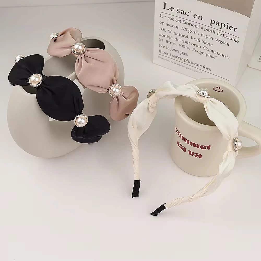 2025-10-07-68e443685a20d طوق شعر فاخر مزين باللؤلؤ والكريستال - الصورة 10