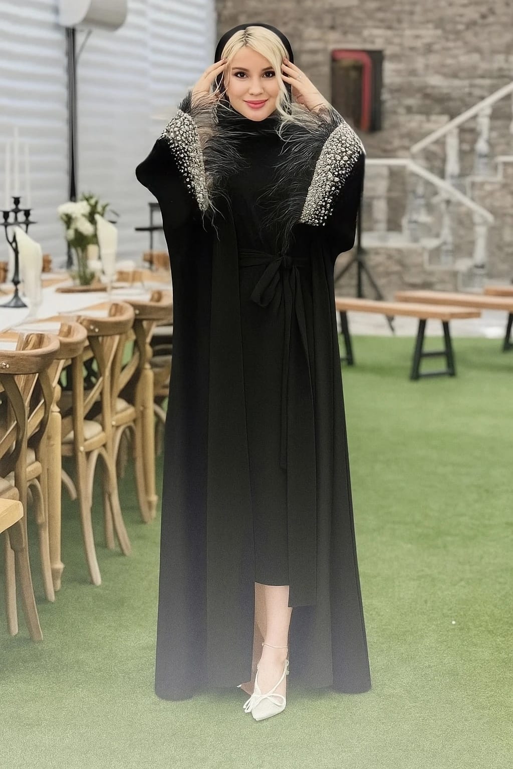 2025-09-14-68c6eb202a18f عباية كريب رويال بكريستالات فاخرة - الصورة 5