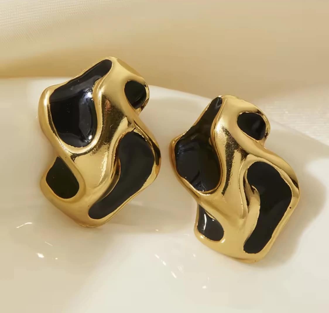 2025 08 15 689f555403bca.webp 2025 08 15 689f555403bca.webp