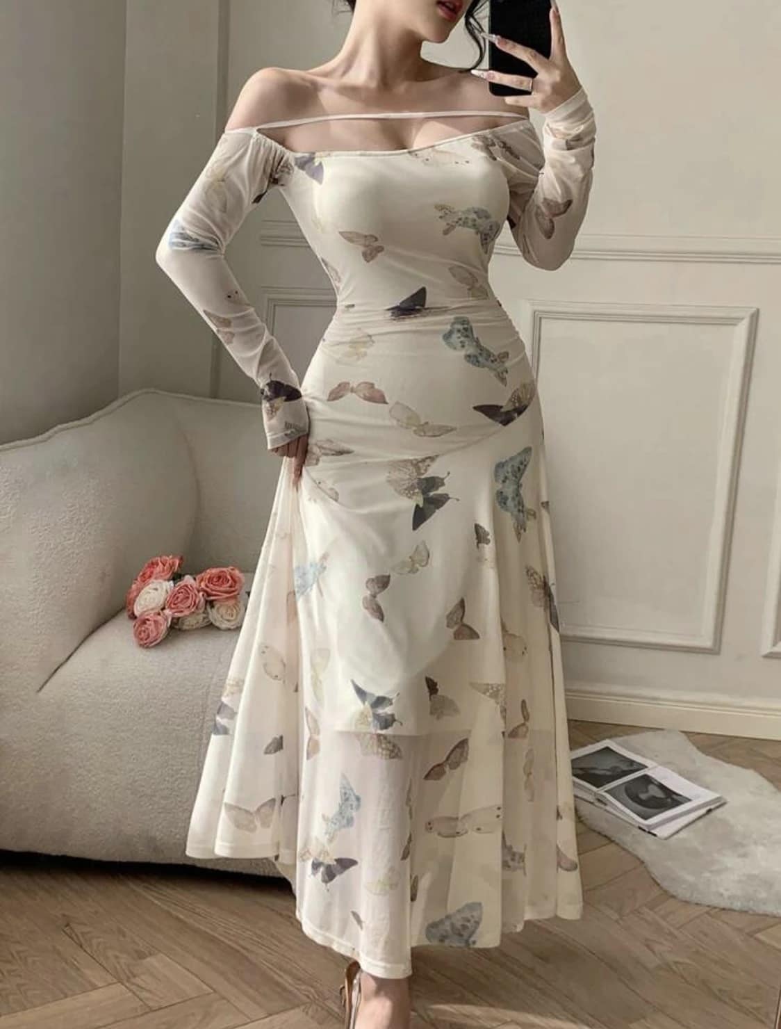 2025-09-14-68c72bd98f1fc فستان بنقشة فراشات – أوف شولدر، - الصورة 4