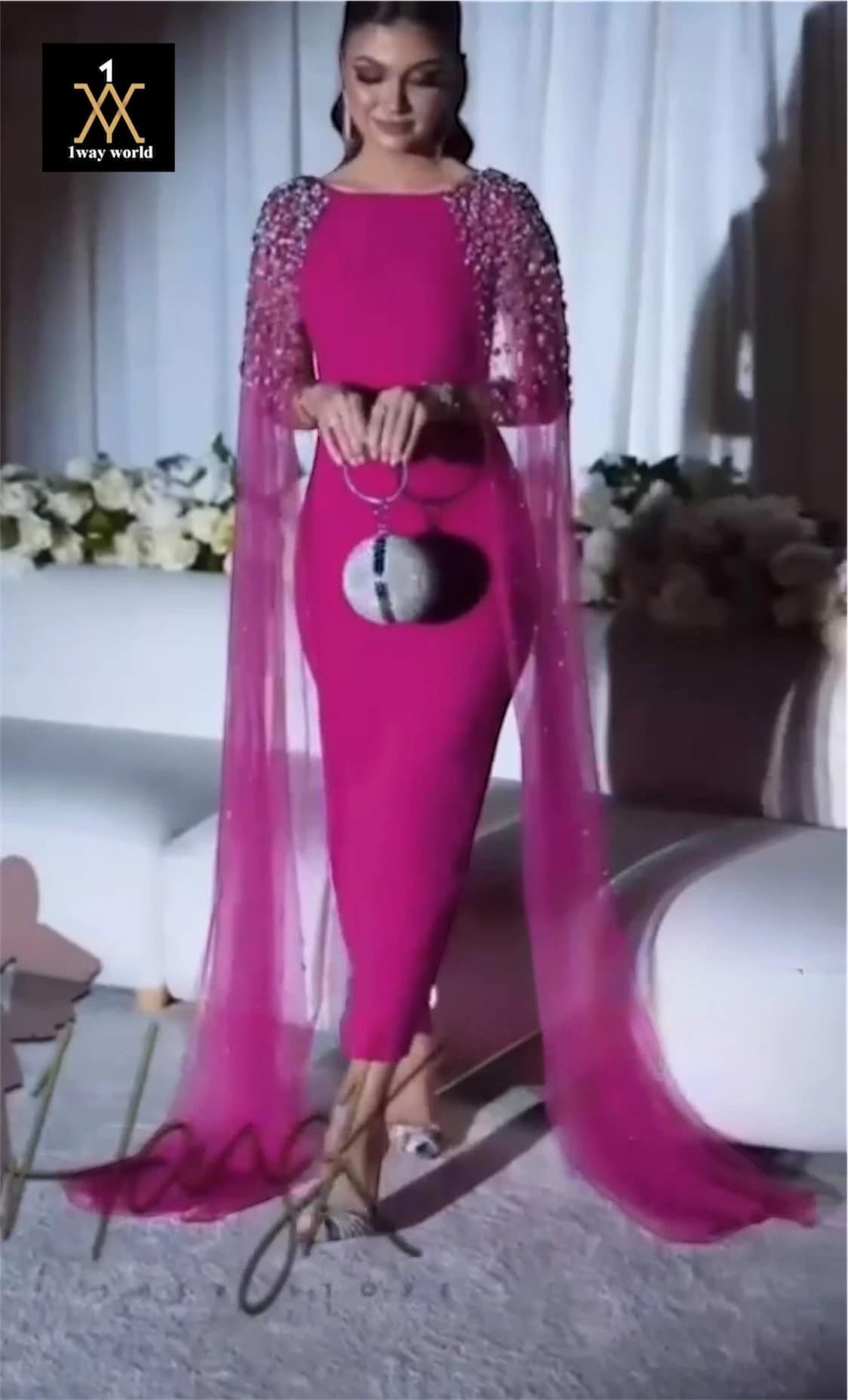 2025-09-13-68c5717203a44 فستان سهرة ملكي بشيفون منسدل على الأكمام - الصورة 5