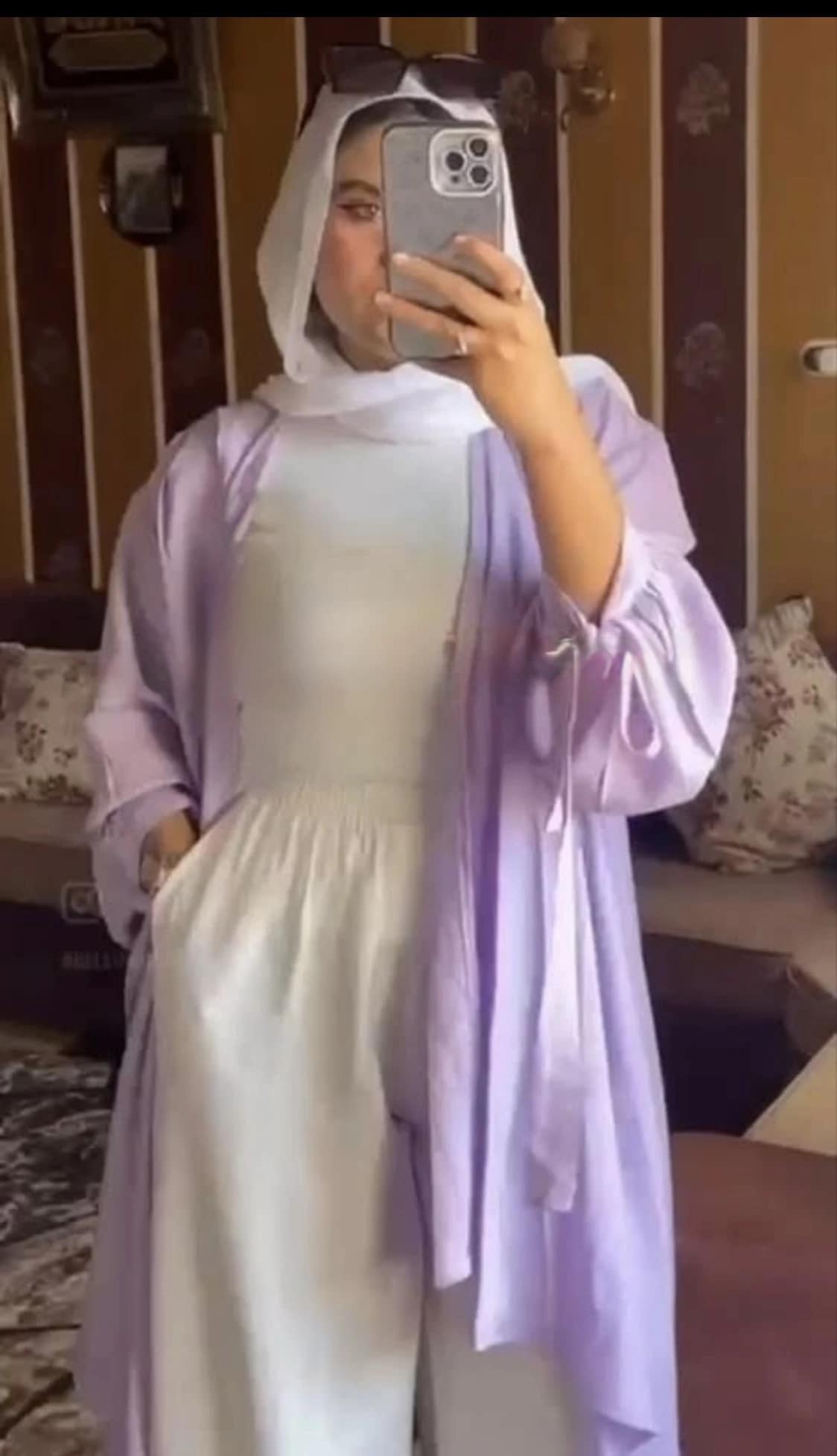 2025-09-18-68cc6580a0c9a طقم ثلاثي أنيق ومريح – تصميم عملي بلمسة فاخرة - الصورة 6