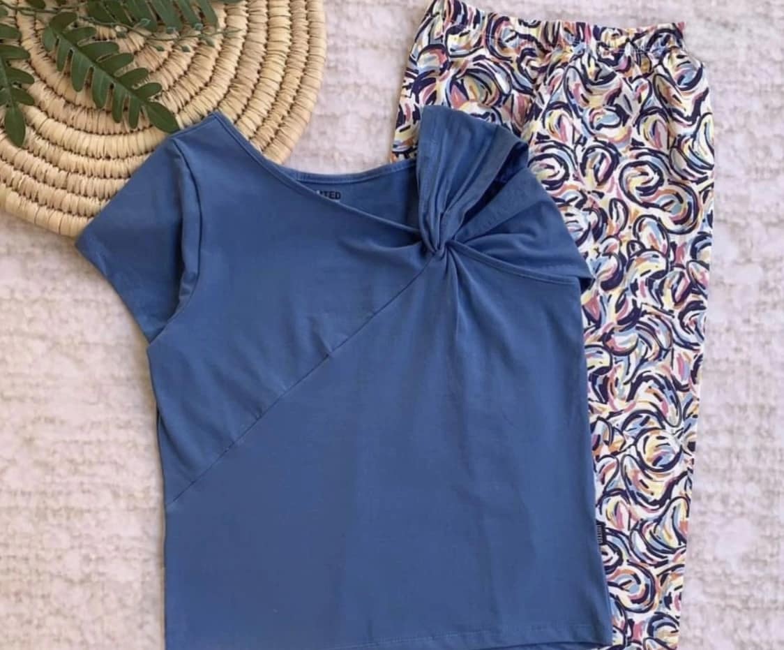 2026-01-01-69559d251cf82 طقم بجامه نسائي عصري ومريح - الصورة 7