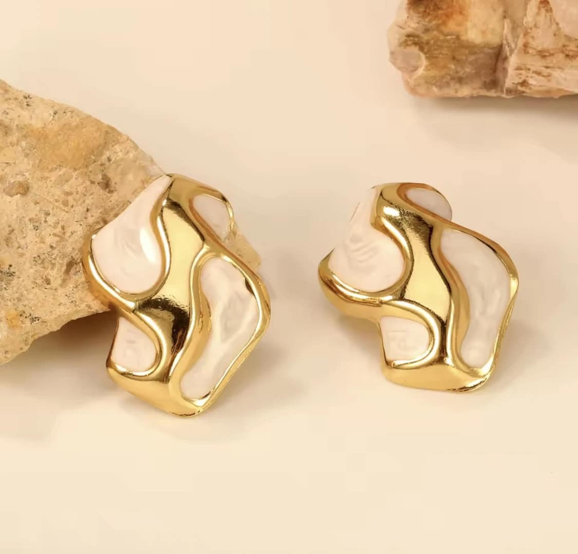 2025 08 16 68a0a70869085.webp 2025 08 16 68a0a70869085.webp