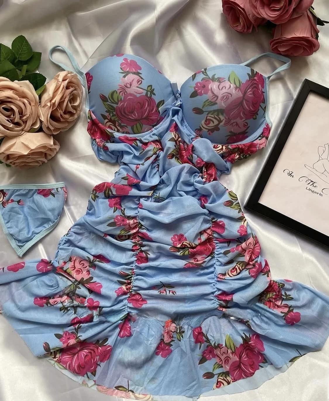 2025-10-03-68dfe16fc8d28 طقم لانجري فاخر بقصة مزمومة وتفاصيل أنثوية جذابة - الصورة 5