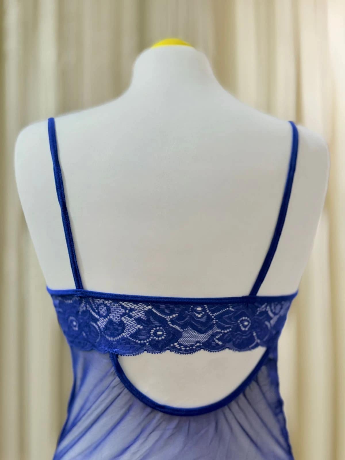 2025-10-24-68fbe589471b5 طقم لانجري دانتيل أزرق - الصورة 4