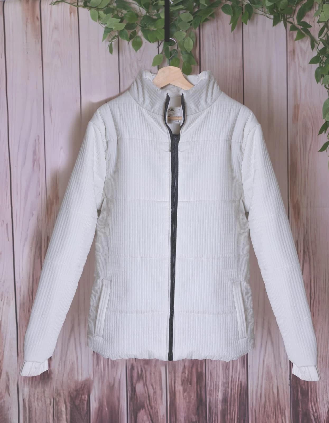 2024 12 26 676d5503767e4 copy.webp 2024 12 26 676d5503767e4 copy.webp