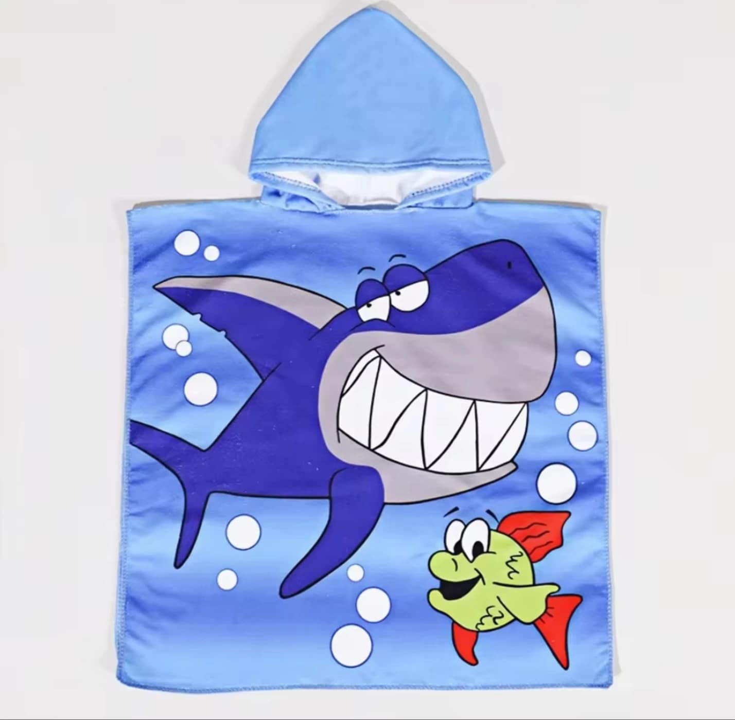 رداء استحمام برسمه سمكه قرش مقاس صغير رداء استحمام برسمه سمكه قرش مقاس صغير