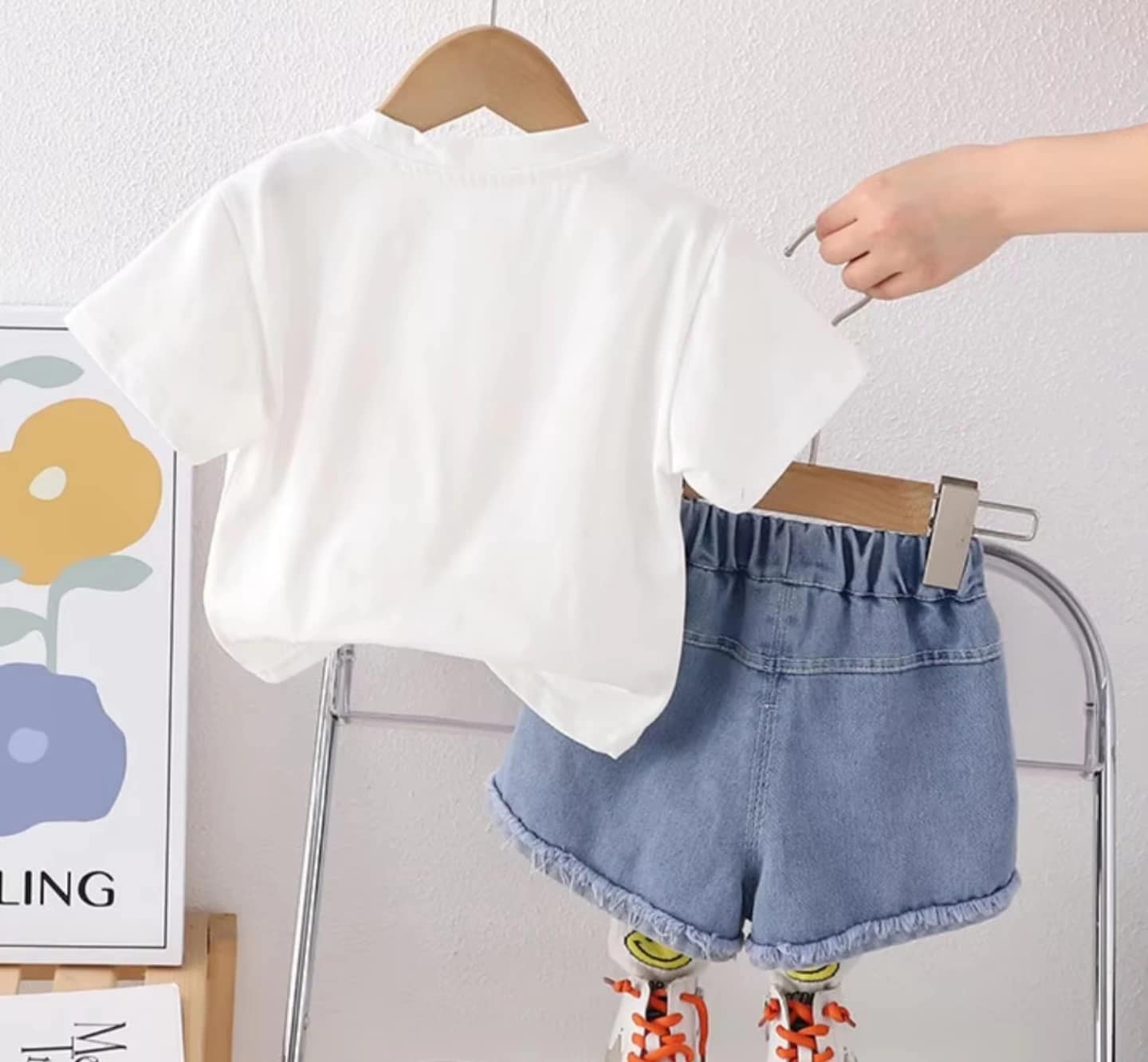 بدله للفتيات الانيقات بتصميم عصري بدله للفتيات الانيقات بتصميم عصري