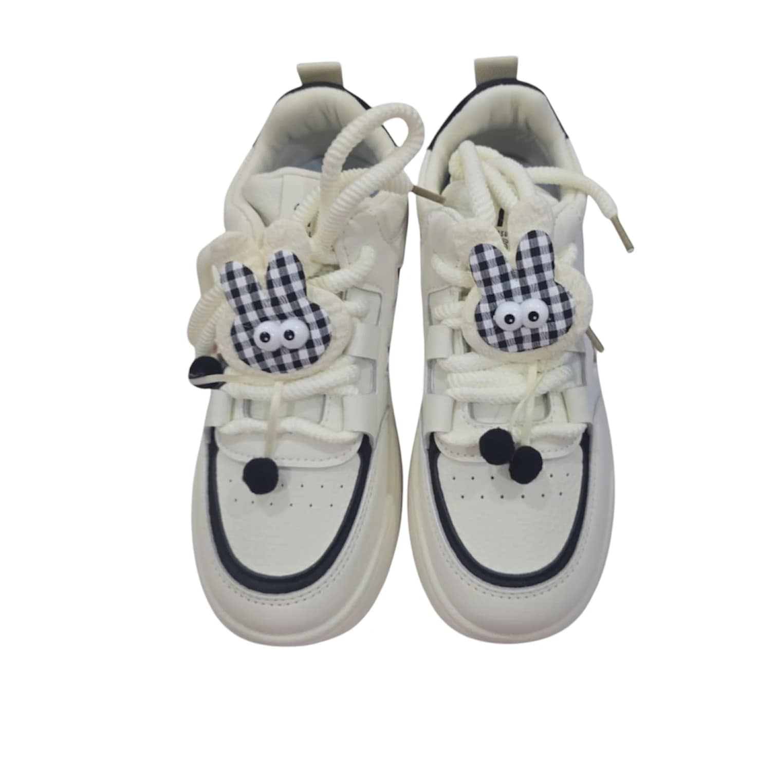 حذاء رياضي أنيق بتصميم عصري حذاء رياضي أنيق بتصميم عصري