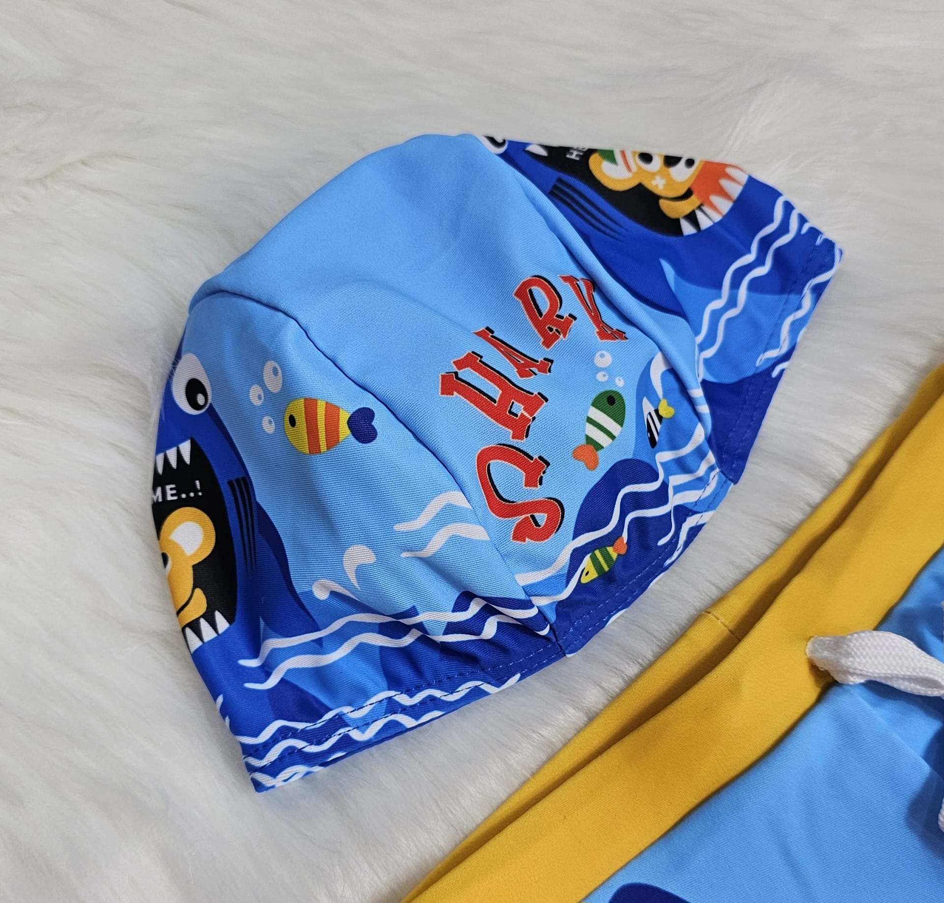 ملابس سباحة للاولاد من قطعتين ملابس سباحة للاولاد من قطعتين