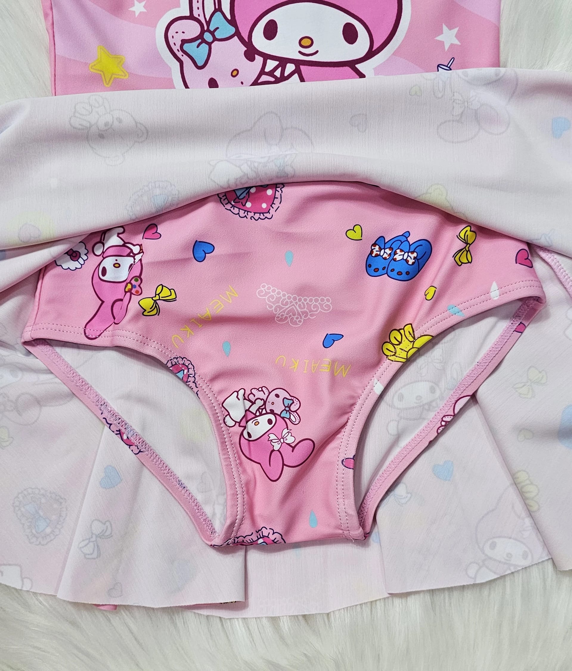 مايوه سباحة بناتي بدون اكمام مايوه سباحة بناتي بدون اكمام