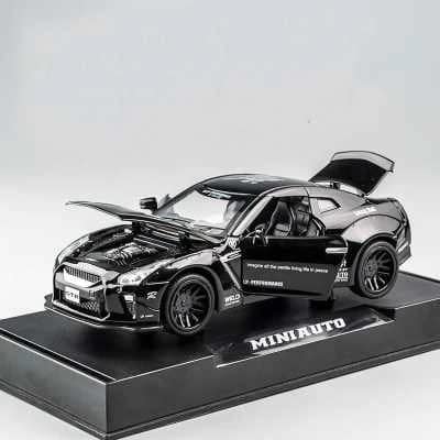 سياره لعبه نوع جي تي ار سياره لعبه نوع جي تي ار