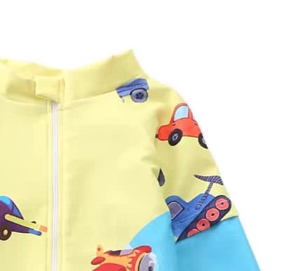 بدله سباحه للاطفال مع قبعه بدله سباحه للاطفال مع قبعه