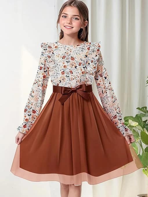 فستان بياقة دائرية وأكمام طويلة مكشكشة وتصميم شبكي مطرز بنقشة زهور واسع ومريح بق فستان بياقة دائرية وأكمام طويلة مكشكشة وتصميم شبكي مطرز بنقشة زهور واسع ومريح بق