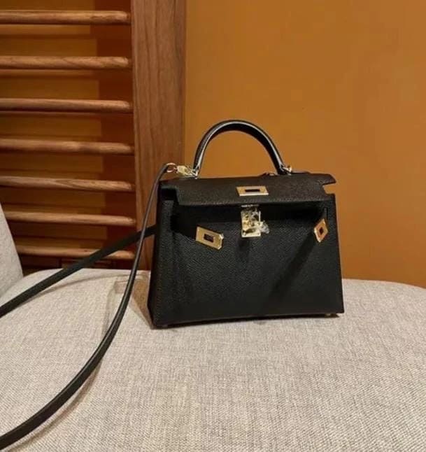 2024 12 20 6765044b02d9c.webp 2024 12 20 6765044b02d9c.webp