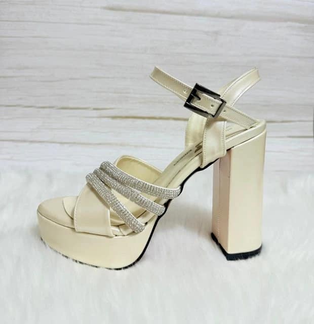 2025 06 04 68408147b04e0.webp 2025 06 04 68408147b04e0.webp