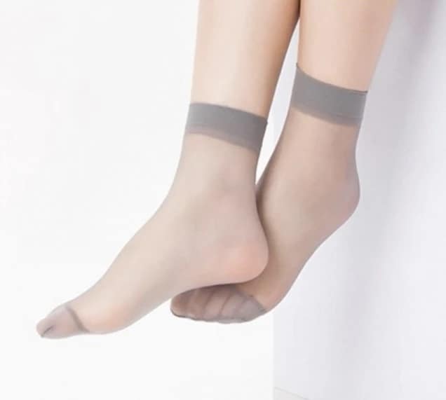 2025-10-13-68ecc6c2b1036 شرابات نسائية شفافة - الصورة 7