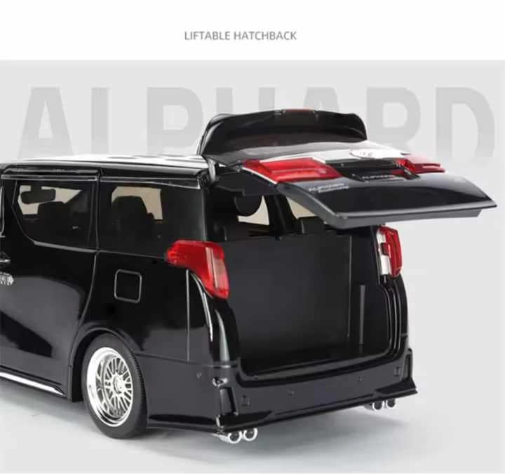 لعبه سياره تويوتا ألفا سوداء لعبه سياره تويوتا ألفا سوداء