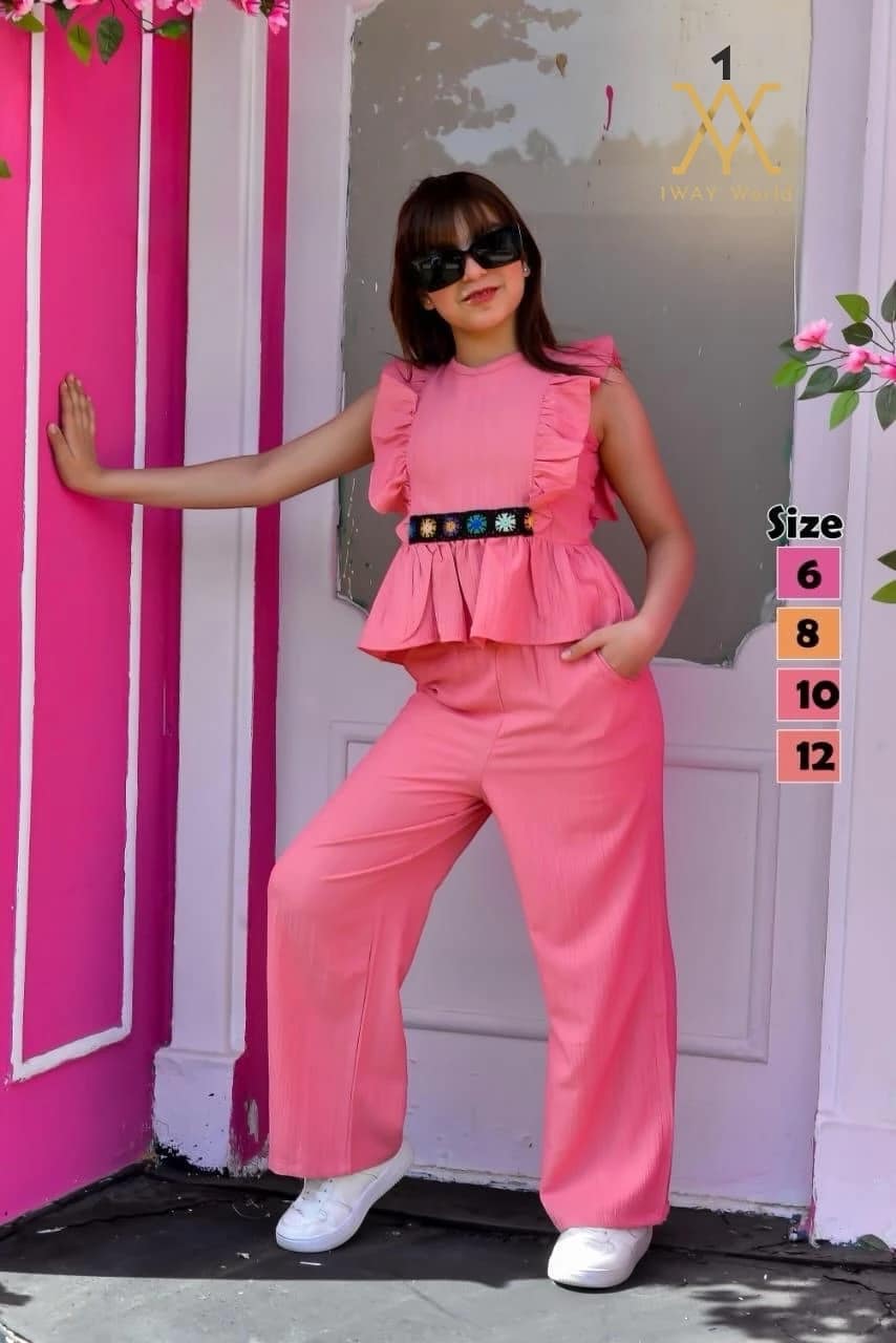 بدله بناتي مكونة من قطعتين بدله بناتي مكونة من قطعتين