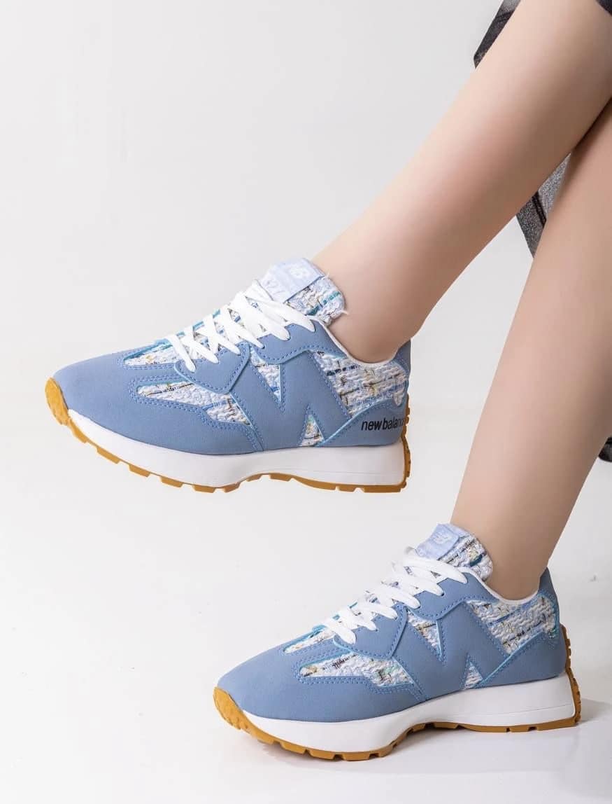 2025-10-25-68fd313bad58f سنيكرز مريح بتفاصيل عصرية - الصورة 7