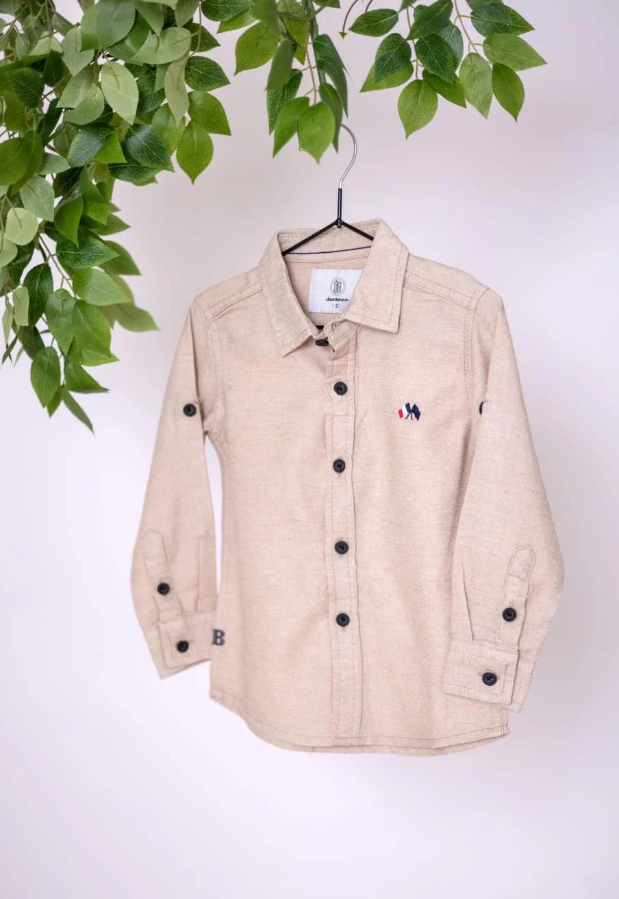 قميص أنيق بتصميم عصري قميص أنيق بتصميم عصري