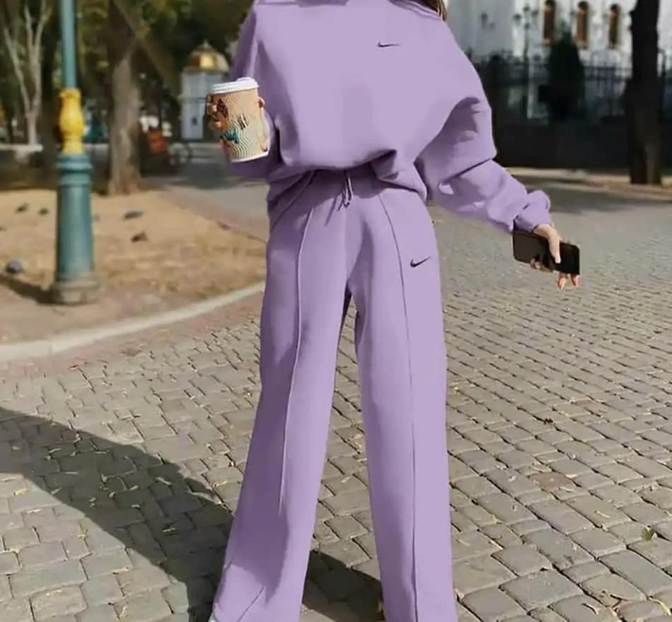 2025-09-10-68c1cd9a9777a ترينج نسائي أنيق ومريح - الصورة 8