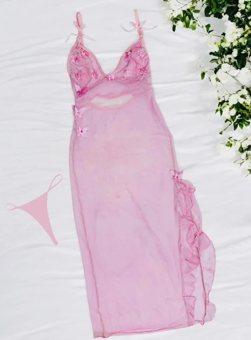 2025-10-03-68dfe9dee4466 طقم لانجري وردي شفاف مطرّز بالزهور - الصورة 6