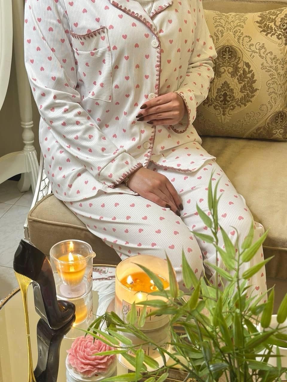 2025-09-08-68bf2d91b4d27 بيجامة بطبعة قلوب – تصميم مريح بأكمام طويلة - الصورة 5