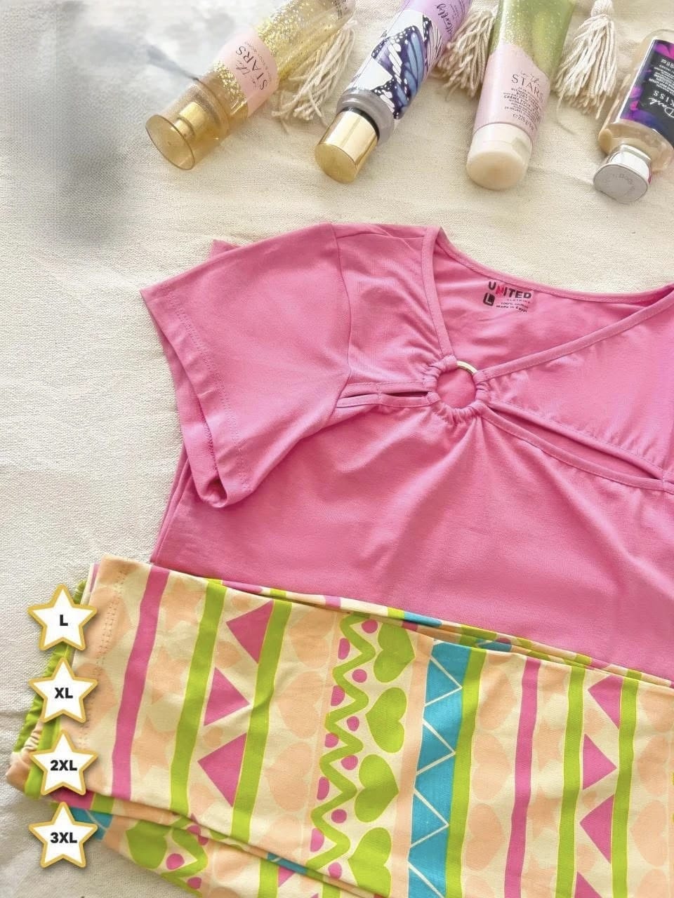 2026-01-01-69559d26629c7 طقم بجامه نسائي عصري ومريح - الصورة 3