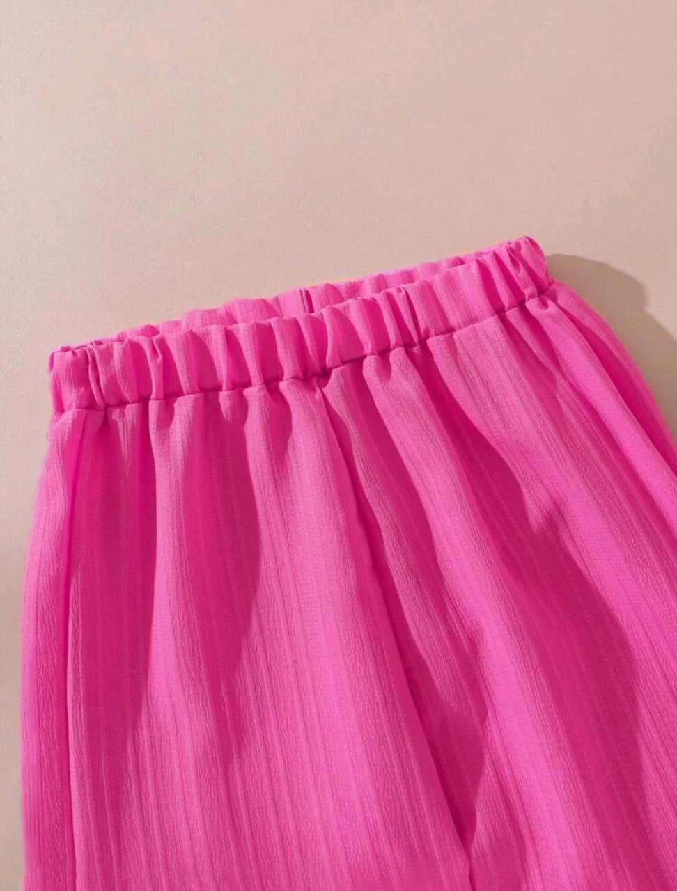 طقم وردي من قطعتين طقم وردي من قطعتين