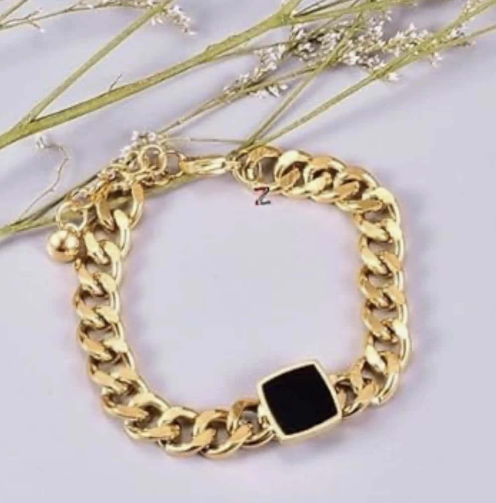 2025 08 12 689a85feb55d9.webp 2025 08 12 689a85feb55d9.webp